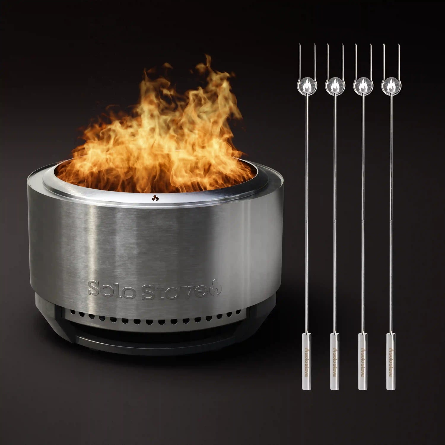 Summit 27" Fire Pit + Roasting Sticks Bundle